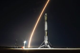 Космический двойной успех: ночь, когда SpaceX отправила две ракеты в невесомость